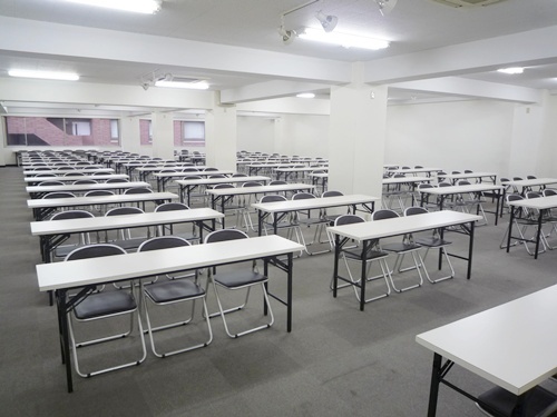 4F（レンタルホール綿商会館）の写真